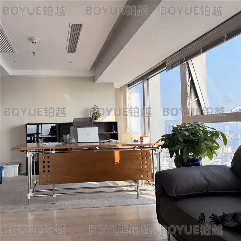 Biurko z litego drewna Bauhaus – Desk Setup L Shaped recenzja i cena